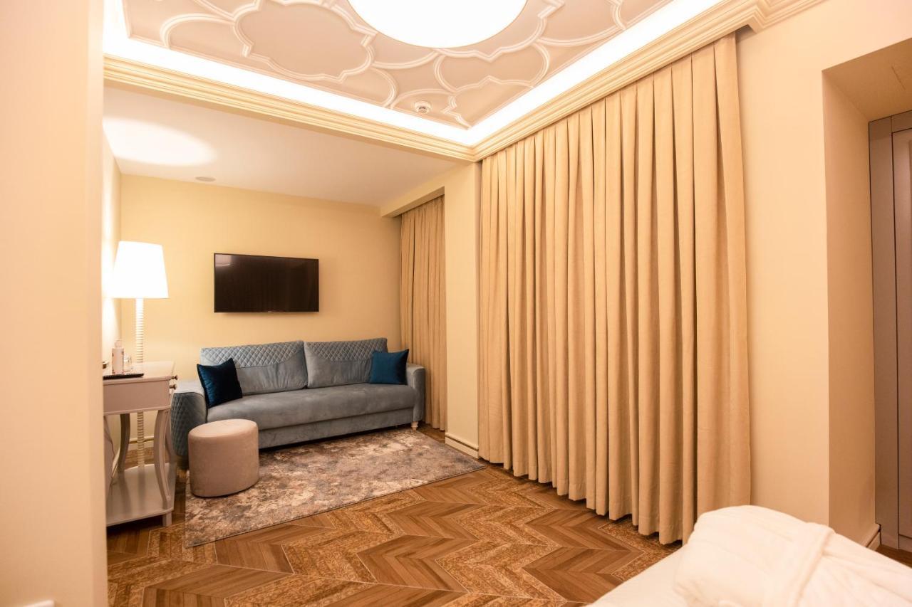 Vila Ekrem 科尔察 外观 照片